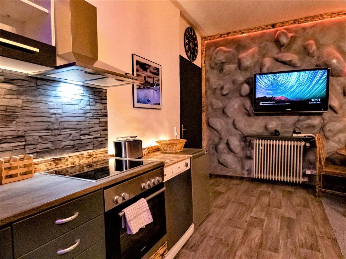 #214 Lux-Flat Im Herzen Von Neuss Mit Netflix & Prime Esterno foto