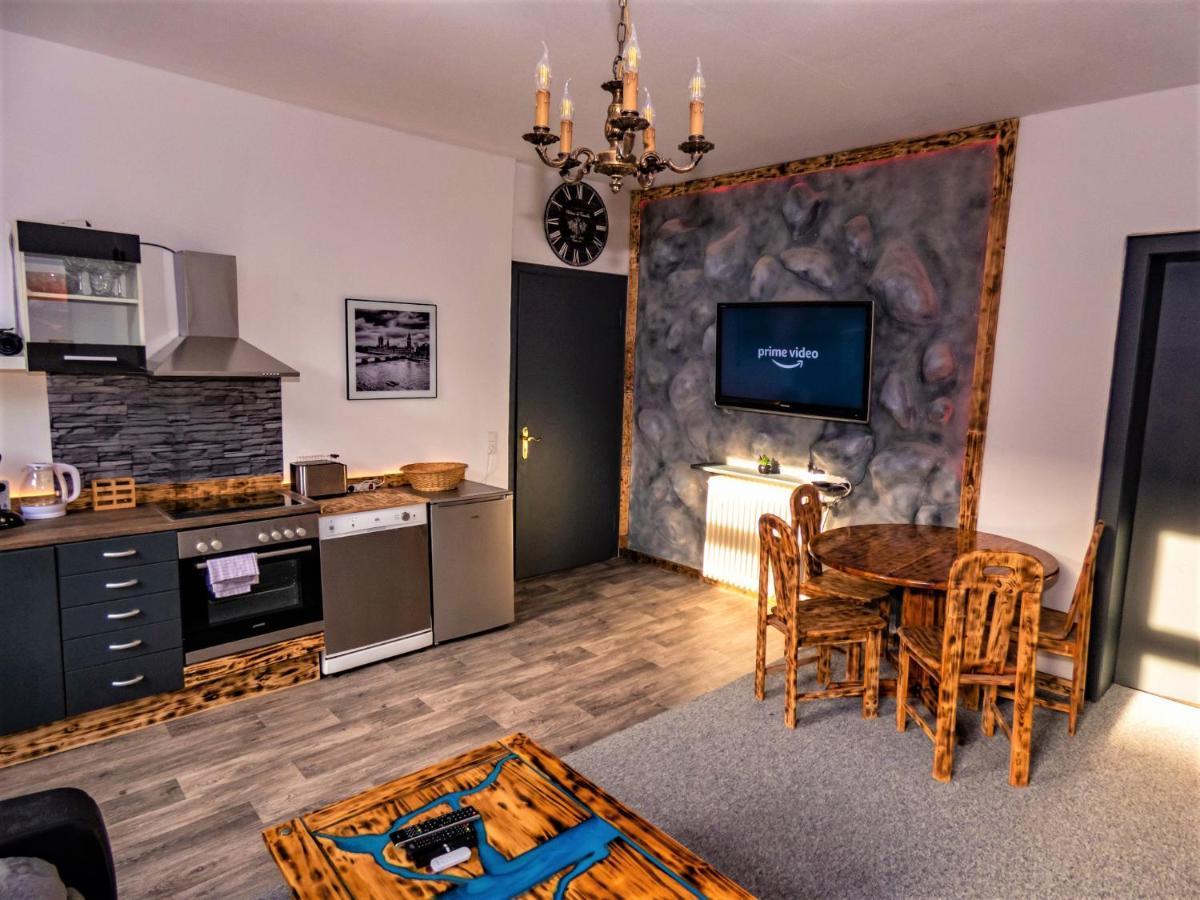 #214 Lux-Flat Im Herzen Von Neuss Mit Netflix & Prime Esterno foto